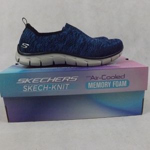 Womens SKECHERS Sneakers - Blue/White - Sz 7